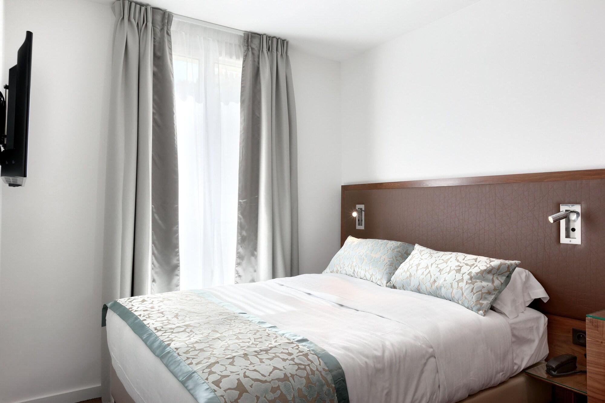 Le Trente Hotel Paris Bagian luar foto
