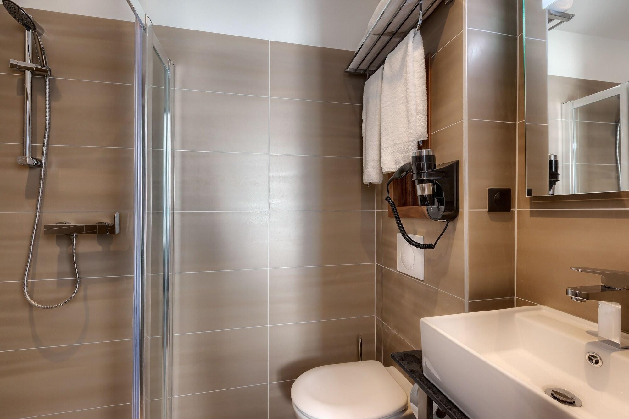 Le Trente Hotel Paris Bagian luar foto