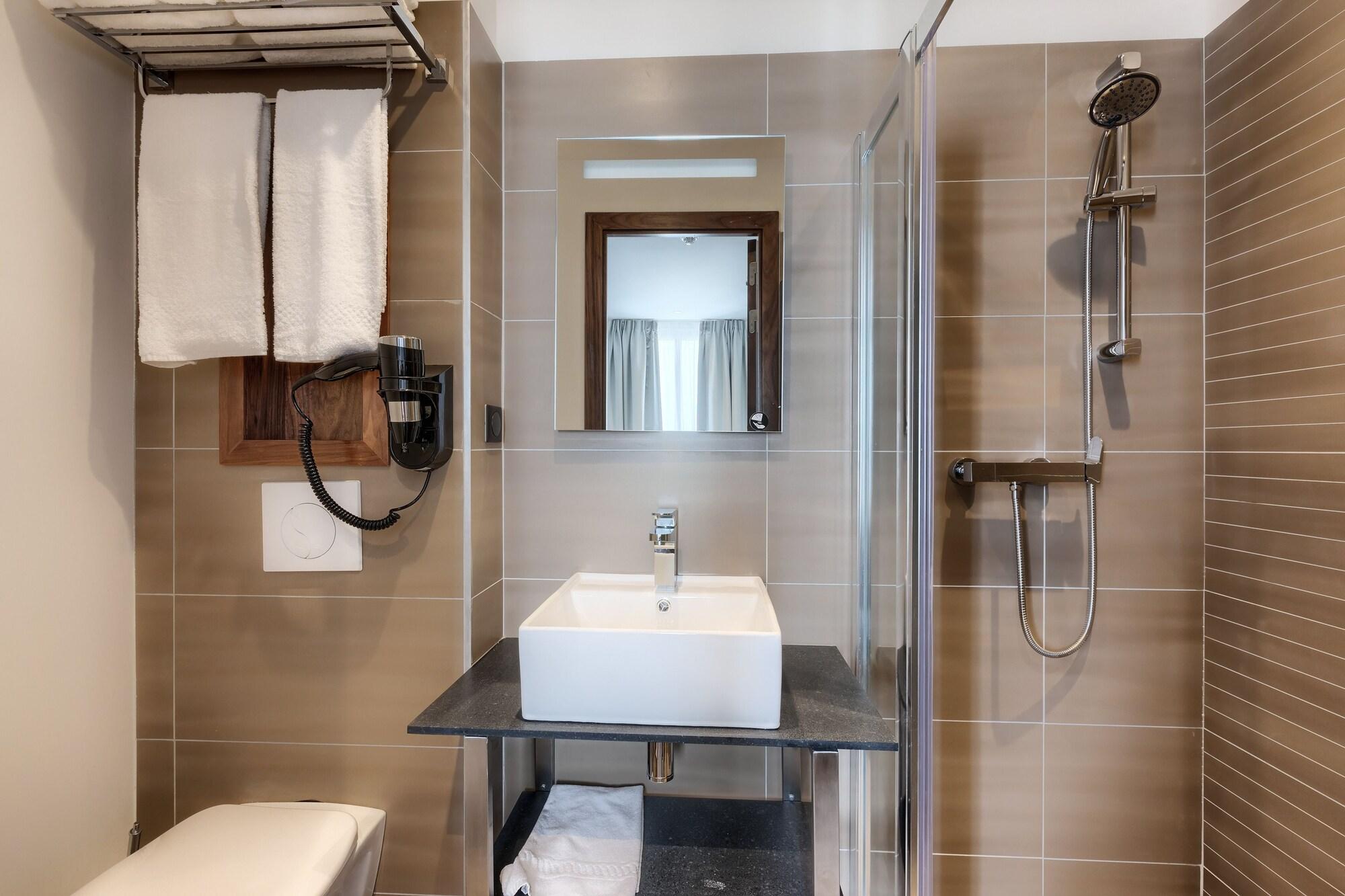 Le Trente Hotel Paris Bagian luar foto