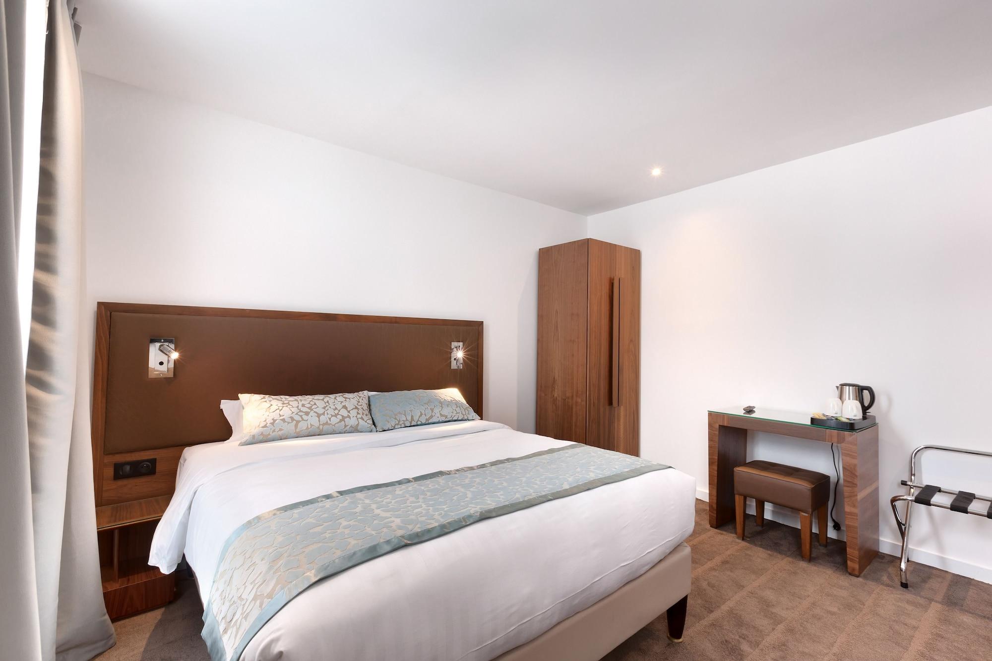 Le Trente Hotel Paris Bagian luar foto