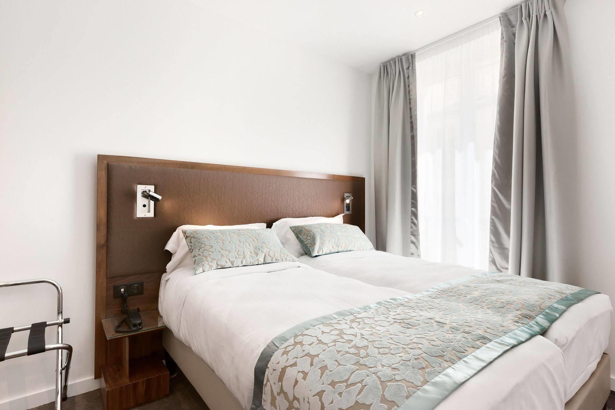 Le Trente Hotel Paris Bagian luar foto